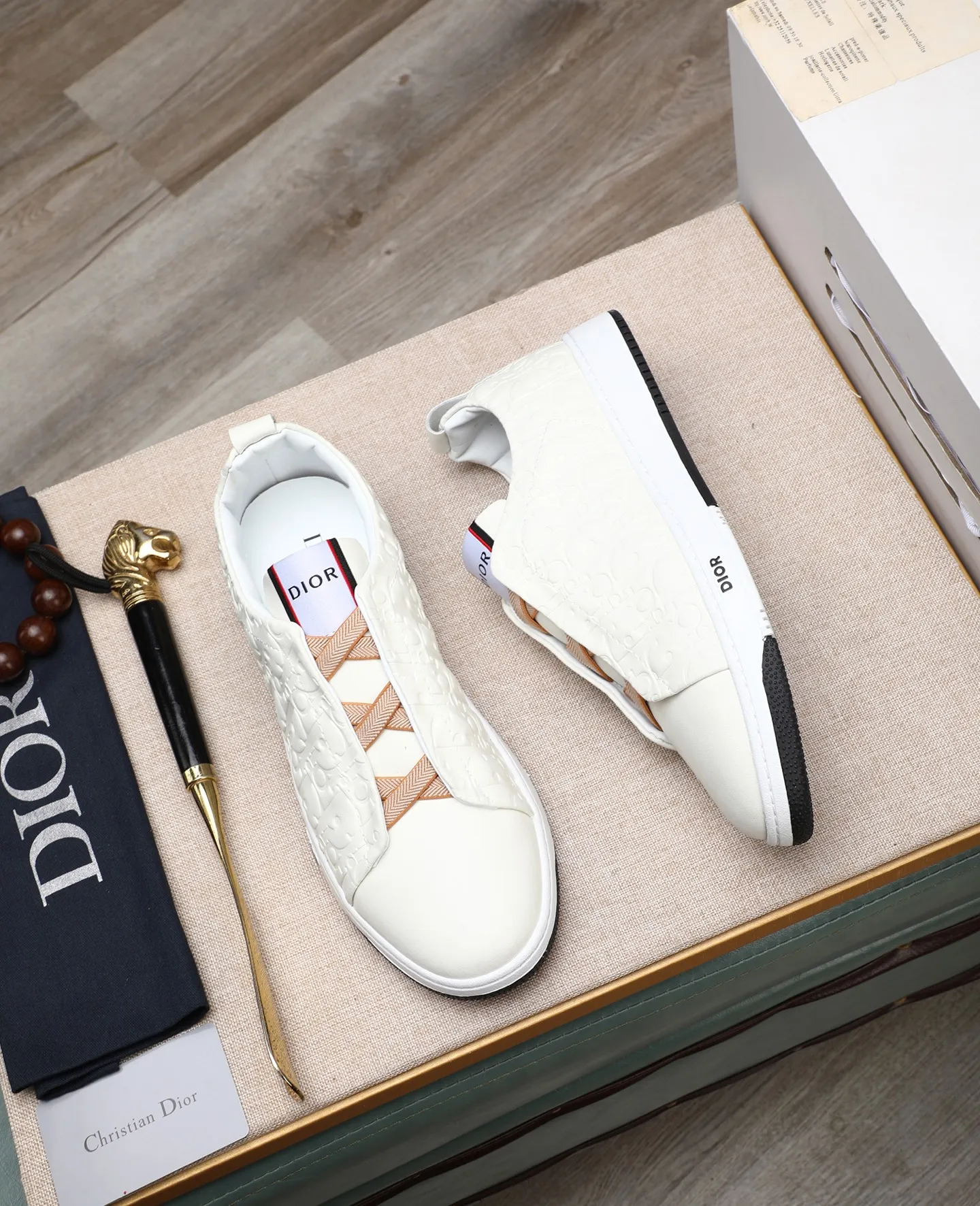 Men's men's shoes💰460 🌹🌹[Dior] 2025 latest model🙈original replica! 👟👟👟You can go to the top-notch workmanship. The upper is made of Italian 🇮🇹imported cowhide. The mesh lining is suitable for travel. The original replica outsole makes it suitable for all kinds of travel, showing low-key luxury. Let quality speak for itself. Color: Size: 38-44
